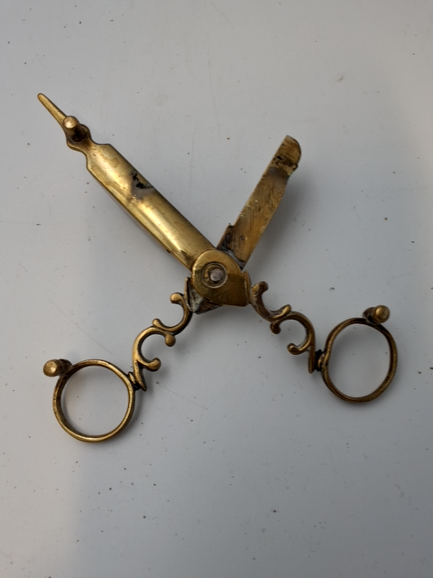 Lyseslukker/saks rra 1854